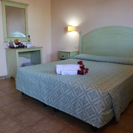 Hotel Club Esse Cala Gonone Esterno foto