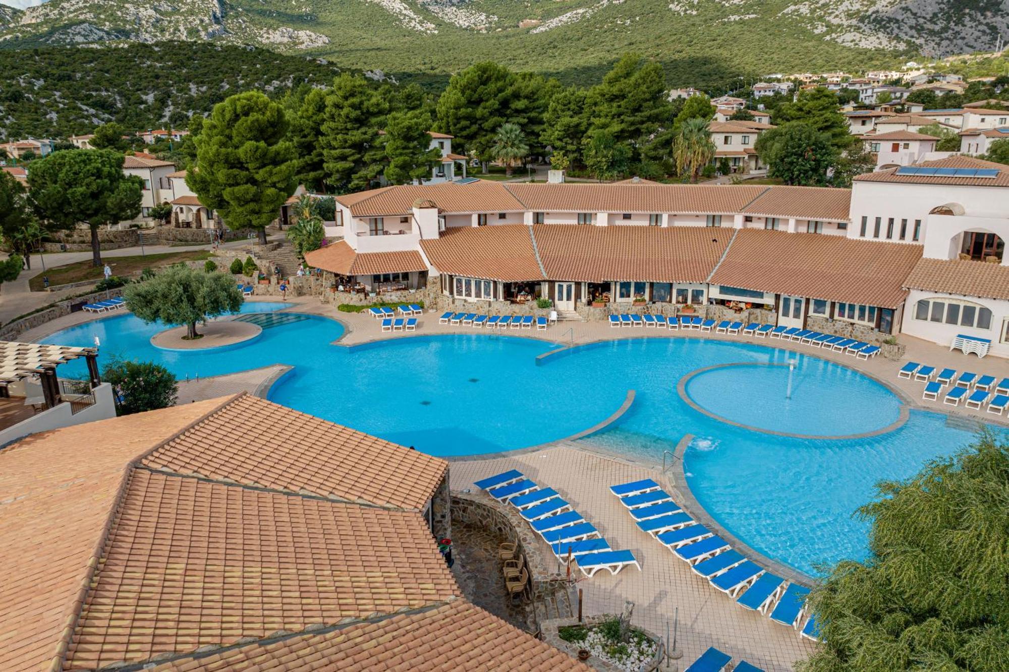 Hotel Club Esse Cala Gonone Esterno foto