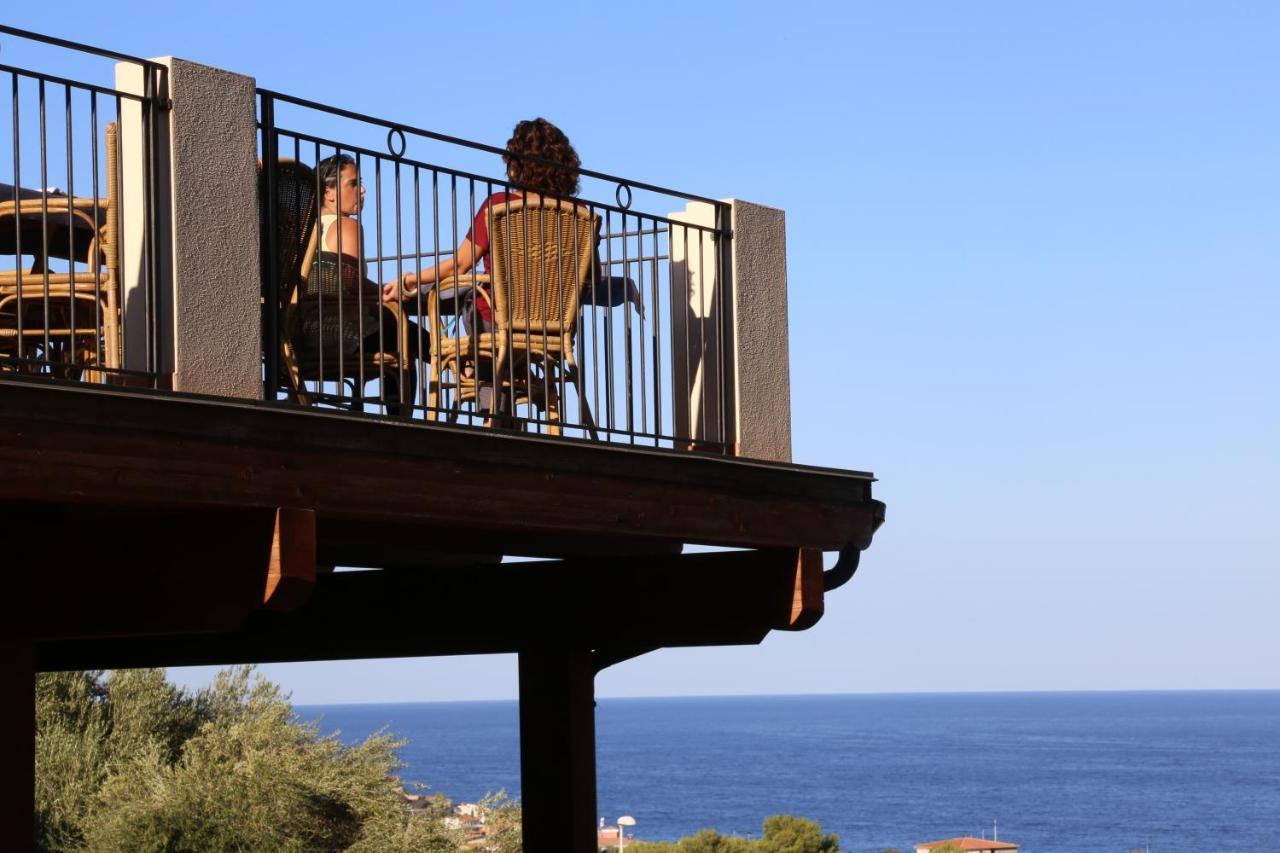 Hotel Club Esse Cala Gonone Esterno foto